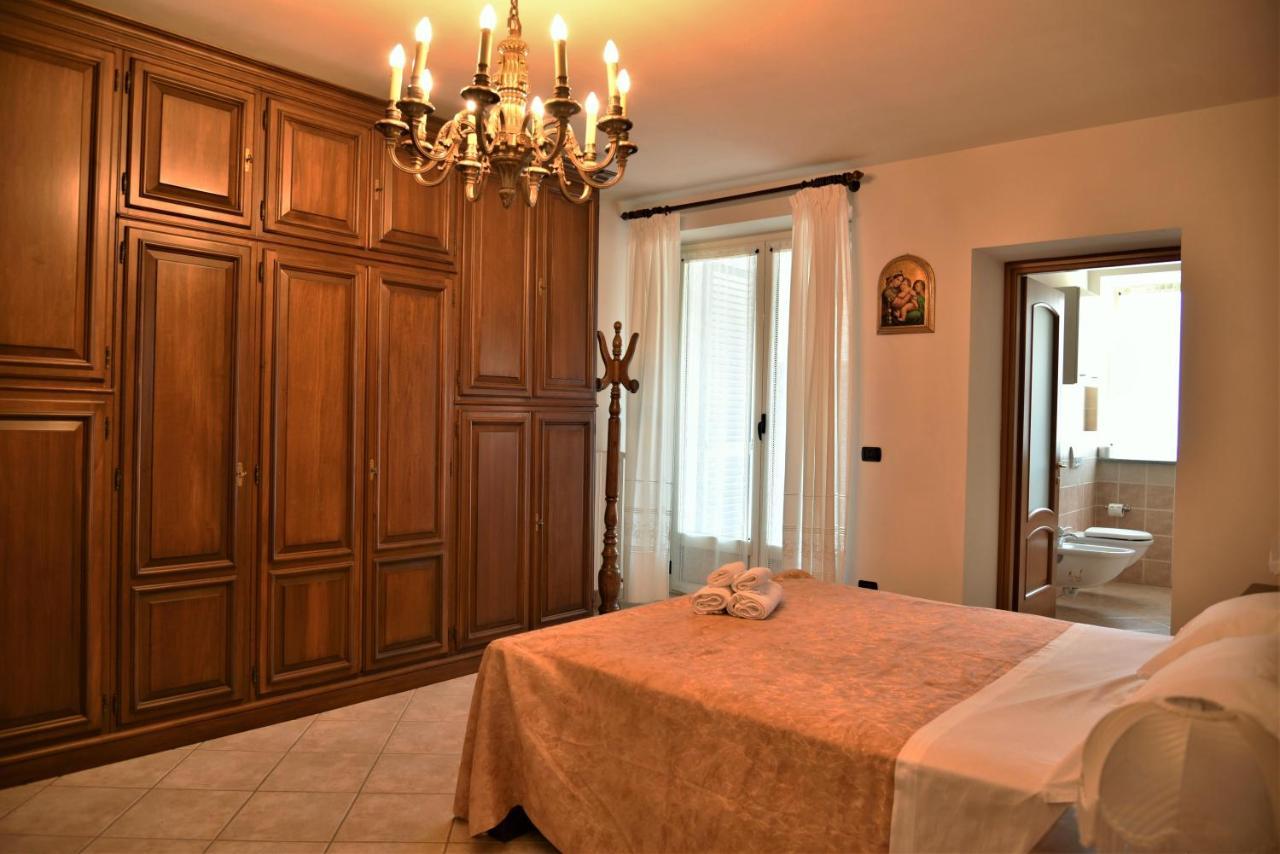 A Casa Di Anna Lägenhet La Morra Exteriör bild